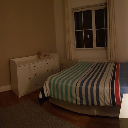 3 Bedroom 3 Bathroom House, Dublin Lucan Luaran gambar