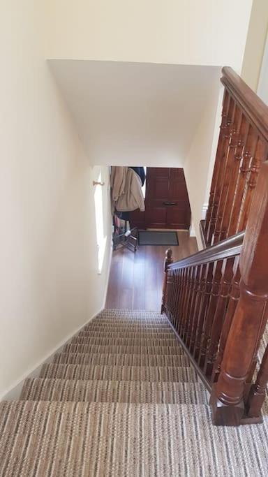 3 Bedroom 3 Bathroom House, Dublin Lucan Luaran gambar